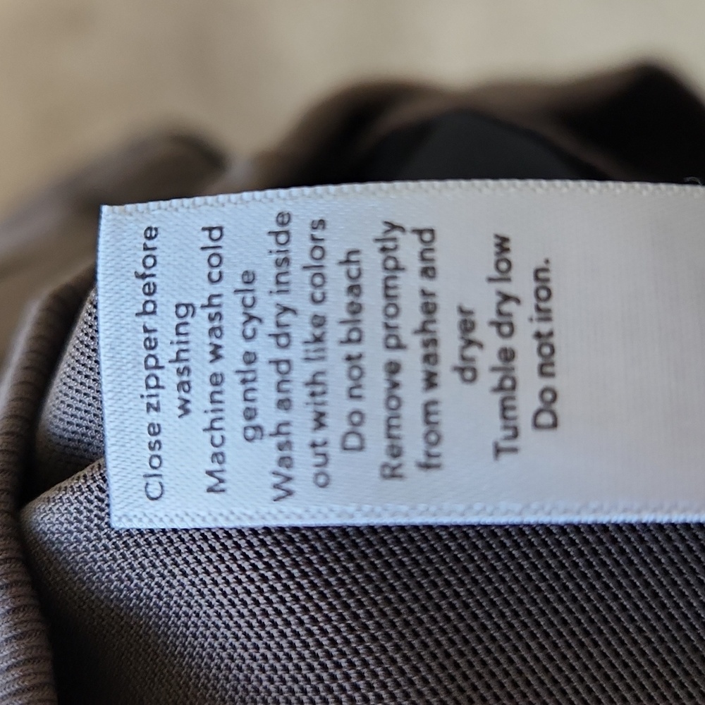 Athleta Venice Joggers Size XS - Taupe Track Joggers with Black Side Stripe - Picture 9 of 10